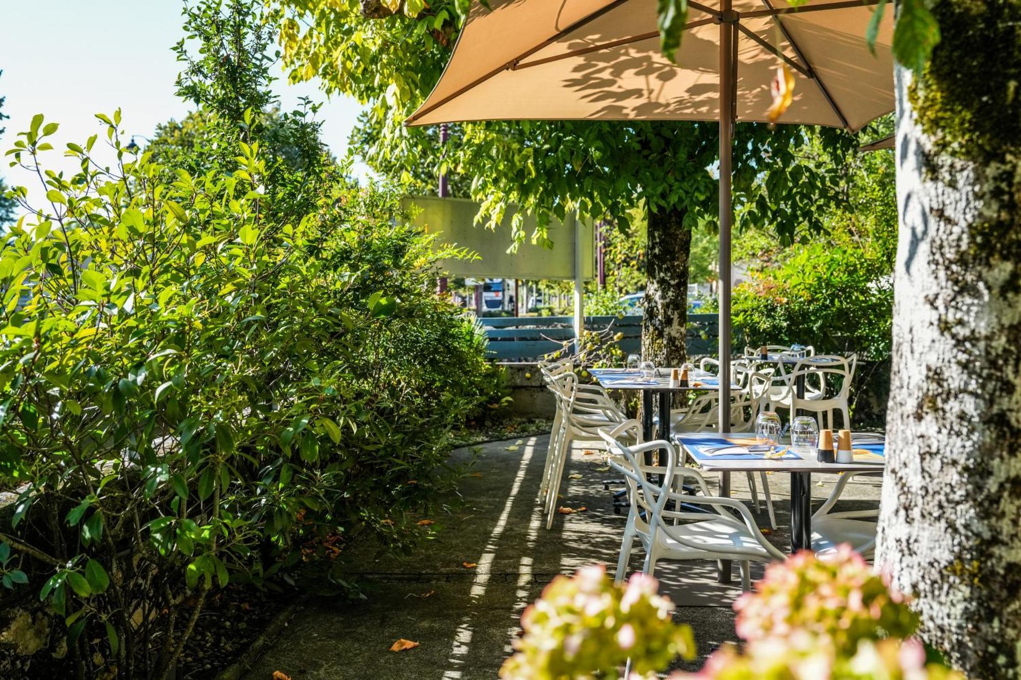 Logis Hotel & Restaurant Le Cadet De Gascogne Saint-Justin  Zewnętrze zdjęcie