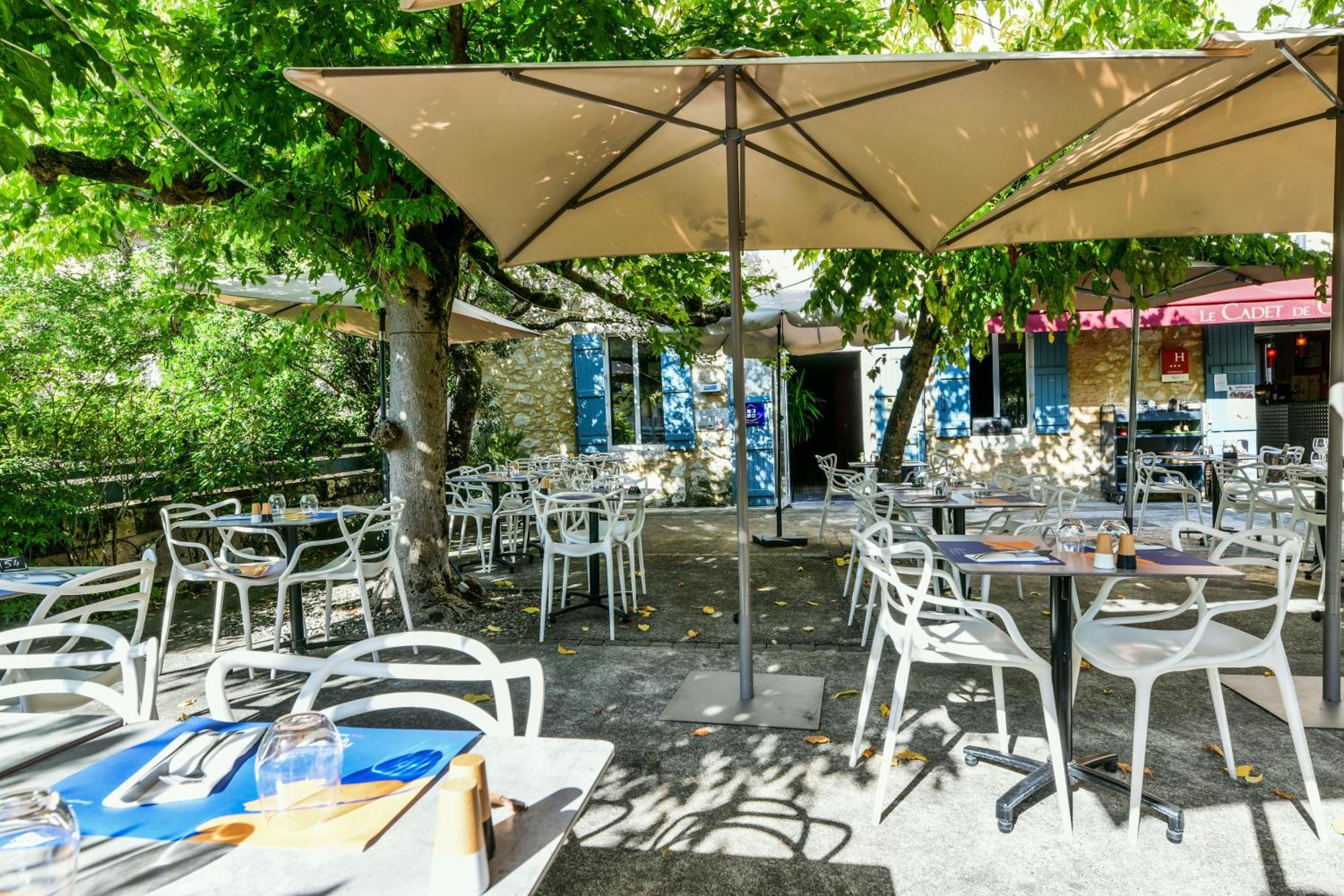 Logis Hotel & Restaurant Le Cadet De Gascogne Saint-Justin  Zewnętrze zdjęcie
