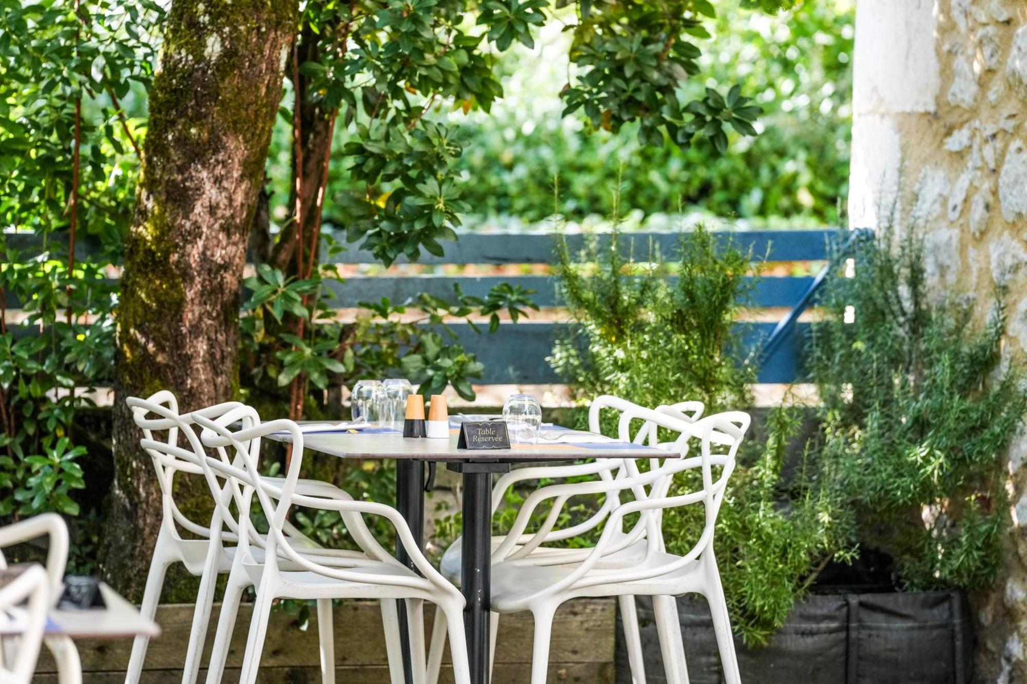 Logis Hotel & Restaurant Le Cadet De Gascogne Saint-Justin  Zewnętrze zdjęcie