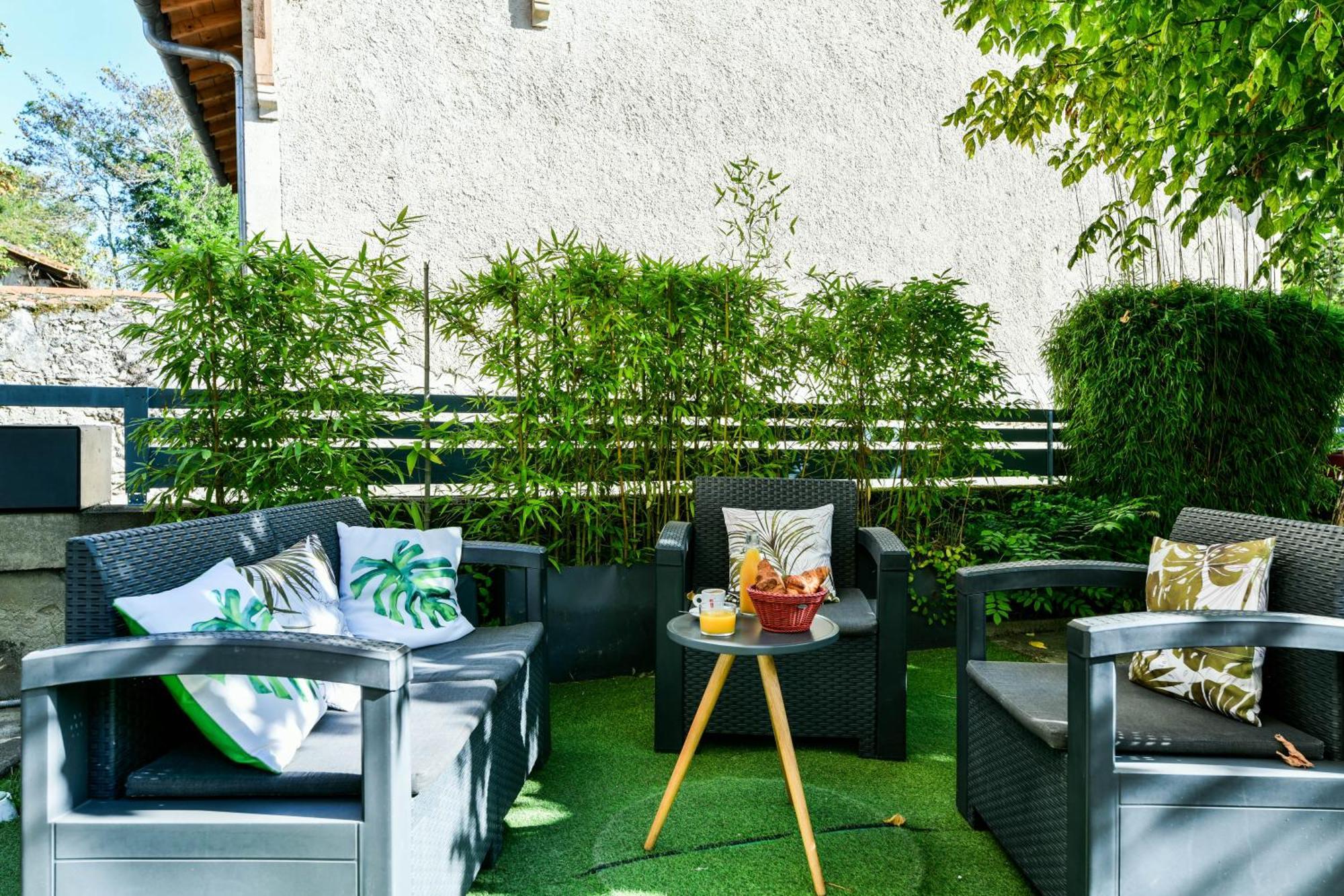 Logis Hotel & Restaurant Le Cadet De Gascogne Saint-Justin  Zewnętrze zdjęcie