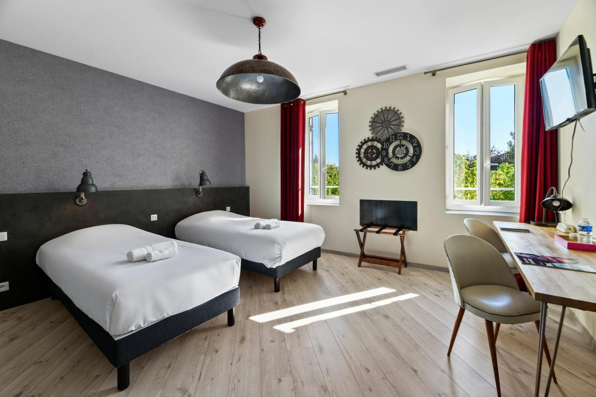 Logis Hotel & Restaurant Le Cadet De Gascogne Saint-Justin  Zewnętrze zdjęcie